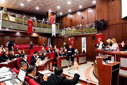 İzmit Belediyesi Yeni Dönem Görev Dağılımı Belli Oldu: İşte Komisyon Üyeleri
