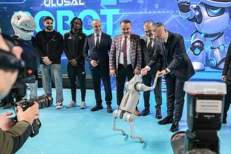 KODELİG’26 Ulusal Robot Yarışması Başladı: Kocaeli’de 2.330 Genç Mucit Yarışıyor!