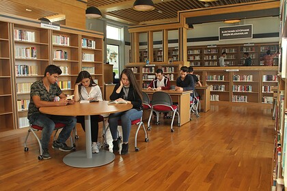 Kocaeli Kütüphane Saatleri