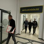 Kocaeli'de Çaldığı Araçla Manisa'ya Kaçıp Sahte Kimlikle Otelde Konakladı