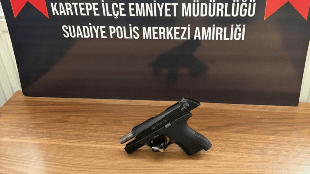 Kocaeli’de Seyir Halindeki Araçtan Ateş Açıldı: Okula Mermiler İsabet Etti, 1 Tutuklama