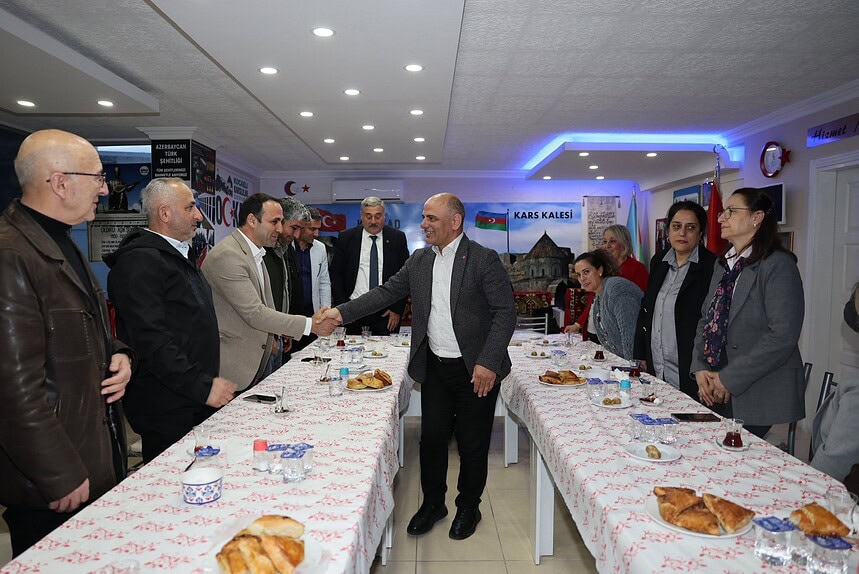 Başkan Söğüt Karslılar Derneği'nde: "Körfez’i Birlikte Güzelleştiriyoruz!"