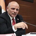 Körfez Belediye Başkanı Başkanı Söğüt'ten Çikolata Faturası İddiasına Sert Tepki