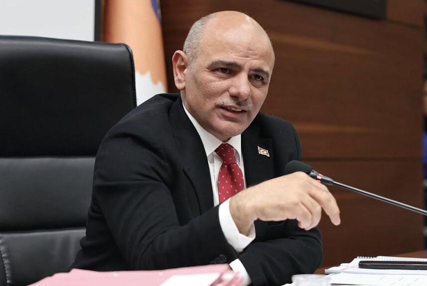 Körfez Belediye Başkanı Başkanı Söğüt'ten Çikolata Faturası İddiasına Sert Tepki