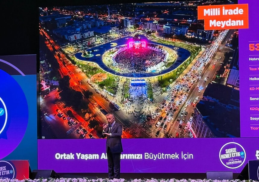 Başkan Büyükakın'dan Milli İrade Meydanı Eleştirilerine Yanıt: "ÖDÜL ALMIŞ BİR TASARIM"