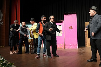 Başiskele’de “Miras” Oyunu İzleyicilerden Tam Not Aldı