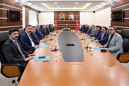 Vali Aktaş Başkanlığında Okul Güvenliği Toplantısı: İlave Önlemler Yolda!
