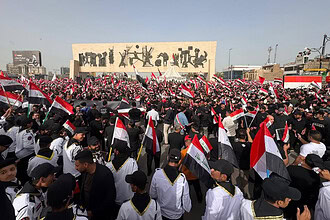 Irak’ta Dev Protesto: Sadr’ın Çağrısıyla 12 Kentte ABD ve İsrail Karşıtı Gösteriler
