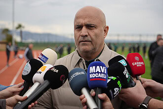Kocaelispor Başkanı Recep Durul: "Pahalı Ayaklar Değil, Takım Oyunu Kazanır"