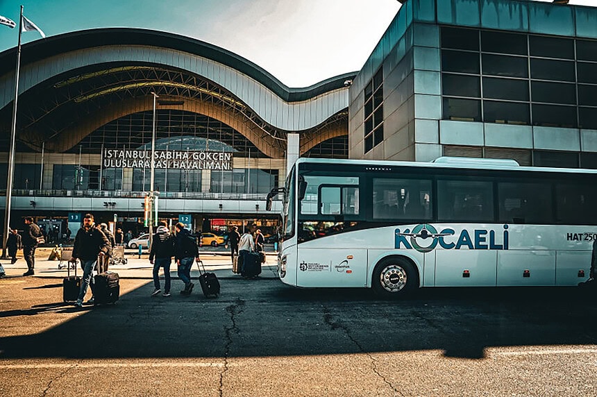 Sabiha Gökçen’den Kocaeli’ye Nasıl Gidilir? Belediye Otobüsü ve Servis Saatleri 2026