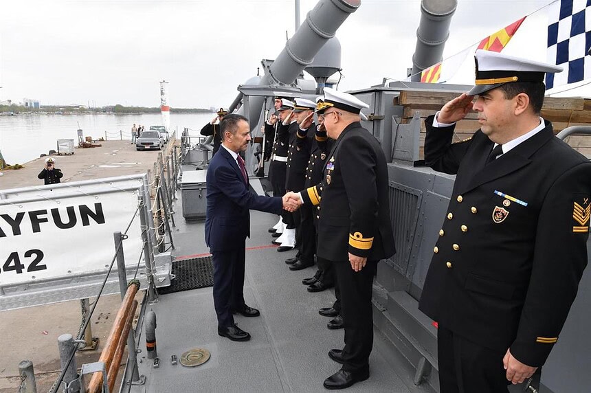 Vali İlhami Aktaş’tan TCG Tayfun’a Anlamlı Ziyaret