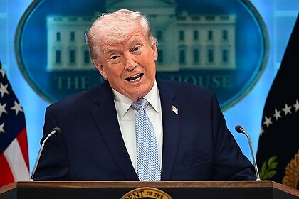 Trump: "(Hürmüz Ablukası) İran Hiçbir Şekilde İş Yapamıyor ve Bunu Böyle Tutacağız"