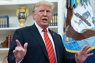 Trump'tan Hürmüz'de "Acımasız" Talimat: "Yaklaşan Her Gemi İmha Edilecek"