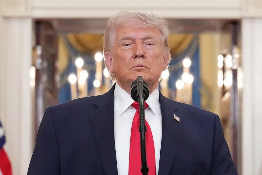 Trump’tan İran’a Mühimmat Gözdağı Savaş Gemilerini En İyi Silahlarla Yüklüyoruz