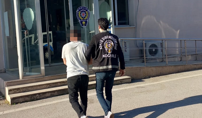 Kocaeli’de Uyuşturucu Tacirine Geçit Yok: 13 Yıl 4 Ay Hapisle Aranan Firari Yakalandı!
