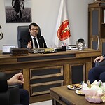 İzmit Belediyesi’nden Veteriner Hekimler Odası’na Anlamlı Ziyaret: Dünya Veteriner Hekimler Günü Kutlandı!