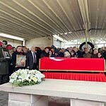 Yalçın Küçük son yolculuğuna uğurlandı