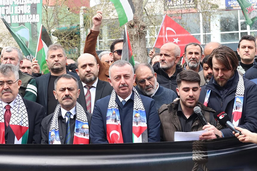 Kocaeli’den İsrail’in İdam Yasasına Sert Tepki: Başkan Büyükakın ve Protokol Fevziye’de Tek Ses Oldu!