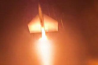 Arash-2 İHA'larla Vurdu: İran Ordusu ABD'nin AWACS Uçaklarına ve Radar Sahalarına Saldırdı