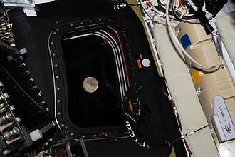 Artemis II Mürettebatı Ay'ın Çekim Alanına Girdi: Apollo 13 Rekoru Kırılacak