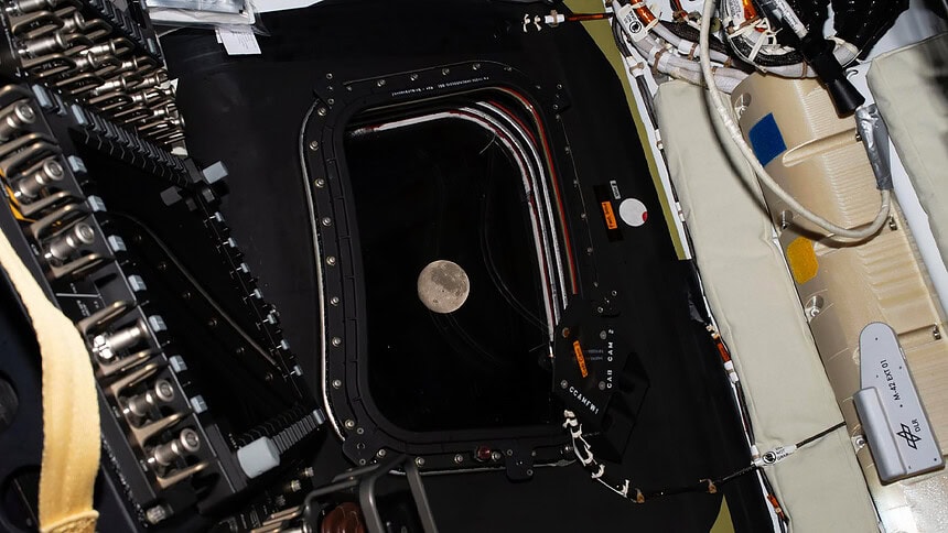 Artemis II Mürettebatı Ay'ın Çekim Alanına Girdi: Apollo 13 Rekoru Kırılacak