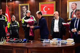 Bahçelievler'de Zabıta 3 Aylık Bebeği Hastaneye Yetiştirdi