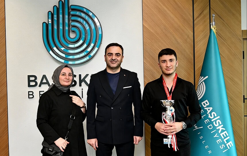 Başkan Özlü Genç Şampiyon Ahmet Kerem Yıldırım’ı Ağırladı