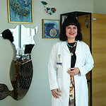 Sosyal Medya Trendleri Cildi Yaşlandırıyor: Uzm. Dr. Makbule Dündar’dan "Asitli Maske" Uyarısı!