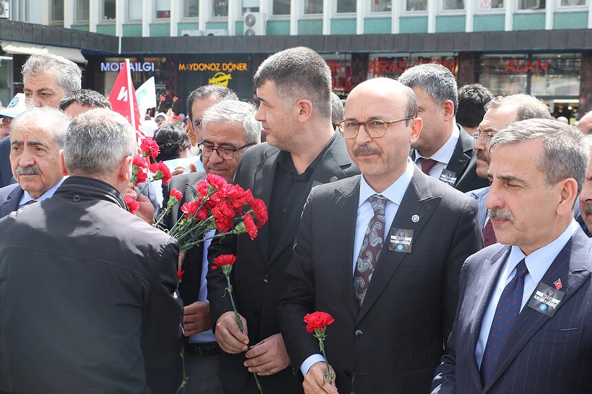Türk Eğitim-Sen’den Hükümete Çağrı: "Okullarda Acil Kod ve Okul Polisi Dönemi Başlamalı"