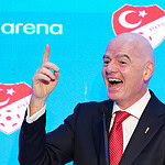 FIFA Başkanı Infantino Türkiye Tezahüratlarına Eşlik Etti