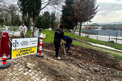 Gebze Pelitli Mezarlığı Yenileniyor: Tel Çit Ve Panel Kurulumu