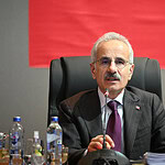 Hürmüz Boğazı’nda 8 Türk Gemisi Çıkış Bekliyor: Dışişleri ve Ulaştırma Bakanlığı Devrede!