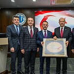 KKTC 5. Cumhurbaşkanı Tatar Deniz Ticaret Odası Meclisi’ne Katıldı