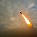 İran'dan İsrail Ve ABD'ye 98'inci Dalga Saldırı: Gemiler Ve Stratejik Hedefler Vuruldu