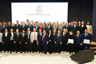 İSHİB İhracat Ödülleri Dağıtıldı: Teoman Durukan Yeni Başkan Oldu