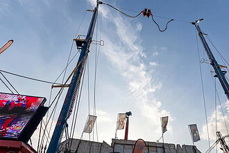 İspanya Lunapark Kazası: Dev Sapan Steel Max'in Halatı Koptu, 4 Yaralı