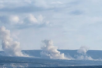 İsrail'den Lübnan'a Hava Saldırısı: Görüşmeler Sürerken Vurdu