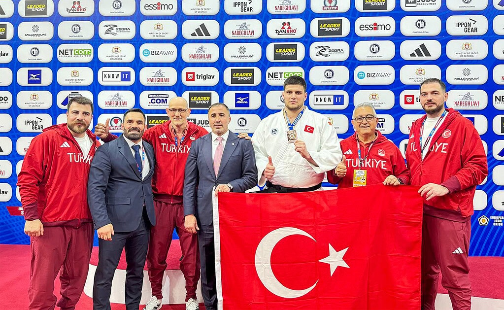 Kağıtsporlu Milli Judocu İbrahim Tataroğlu Avrupa Üçüncüsü Oldu!