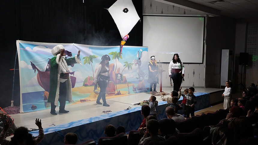 Kartepe Çocuk Tiyatrosu: Nasrettin Hoca Oyunu Büyük İlgi Gördü