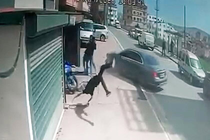Gebze’de İntikam Dehşeti: Çocuğunu Tehdit Ettiğini İddia Ettiği Motosikletliye Kasten Çarptı!