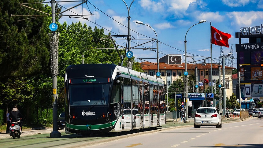Kocaeli 23 Nisan Ücretsiz Ulaşım: Otobüs Ve Tramvay Ücretsiz Mi?