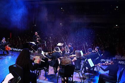 Ney ve Çellonun Büyülü Buluşması! Kocaeli'de Bu Akşam Ücretsiz Konser