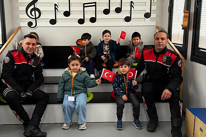 Lokomotif Çocuk Köyü Minikleri Polis Haftası Etkinliğinde Buluştu