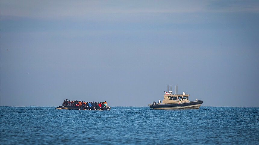 Ölümcül Taksi Bot Yöntemi: Manş Denizi'nde Yeni Bir Facia