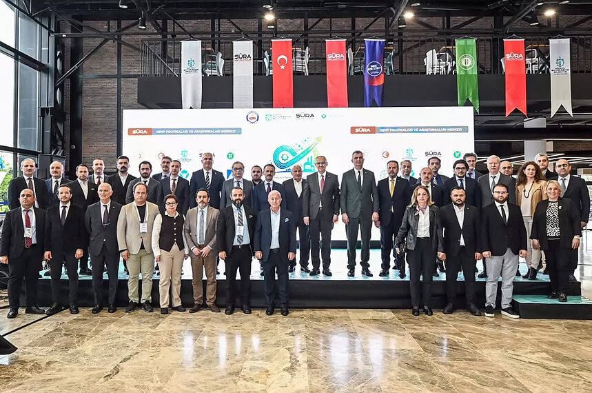 Kocaeli OSB’leri için dönüşüm masası kuruldu: Altyapı, finansman ve yeşil sanayi gündemde!