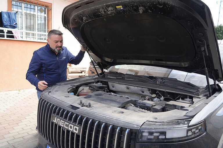 Gelin Arabası Hayaliyle Aldı, Binmeye Korkar Oldu! Kocaeli’de “Sıfır” Araç Mağduriyeti