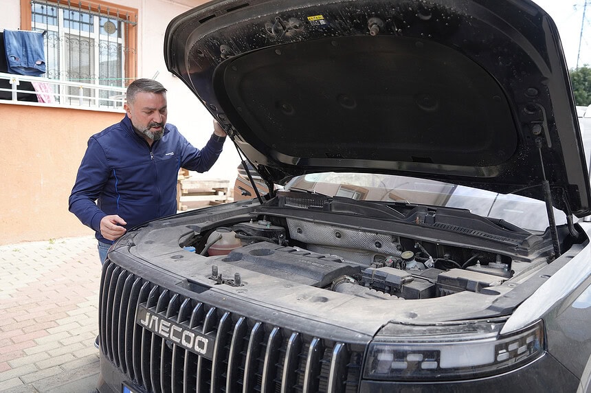 Gelin Arabası Hayaliyle Aldı, Binmeye Korkar Oldu! Kocaeli’de "Sıfır" Araç Mağduriyeti