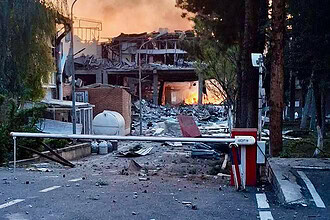 Tahran'daki Pasteur Enstitüsü Saldırıda Hasar Gördü: "Uluslararası Sağlık Güvenliğine Saldırı"