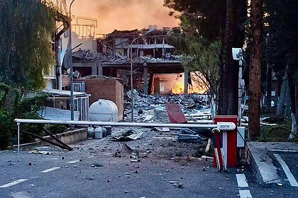 Tahran'daki Pasteur Enstitüsü Saldırıda Hasar Gördü: "Uluslararası Sağlık Güvenliğine Saldırı"