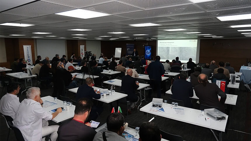 Tam Tıkalı Kalp Damarlarında Yeni Dönem: Ameliyatsız Tedavi Zirvesi